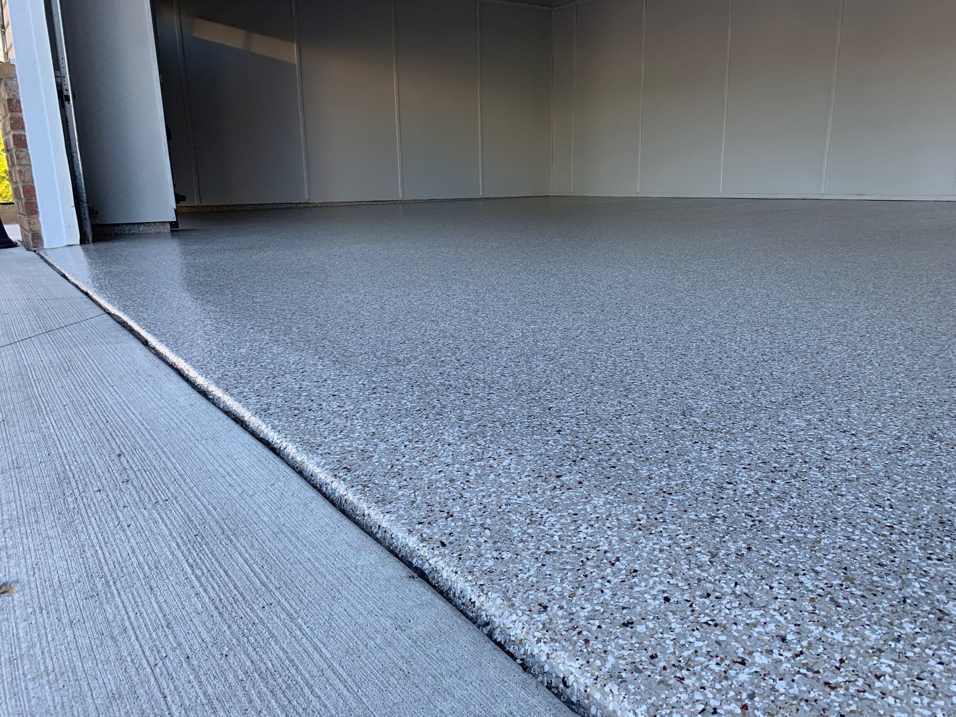 Garage floor coatings hero